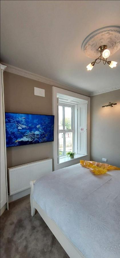 أثي The Canalside B&B At The Auld Shebeen Bar المظهر الخارجي الصورة